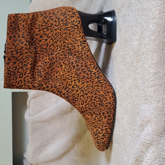 Classique sz 8 ankle boots - Picture 4 of 8